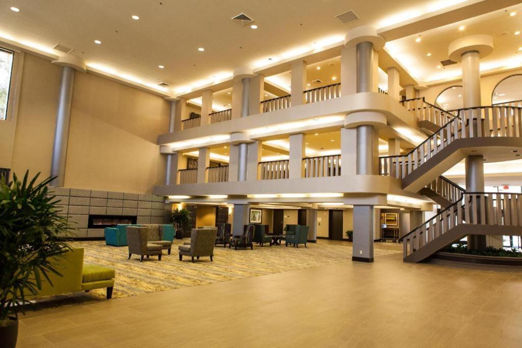 Ontario Gateway Hotel Zewnętrze zdjęcie